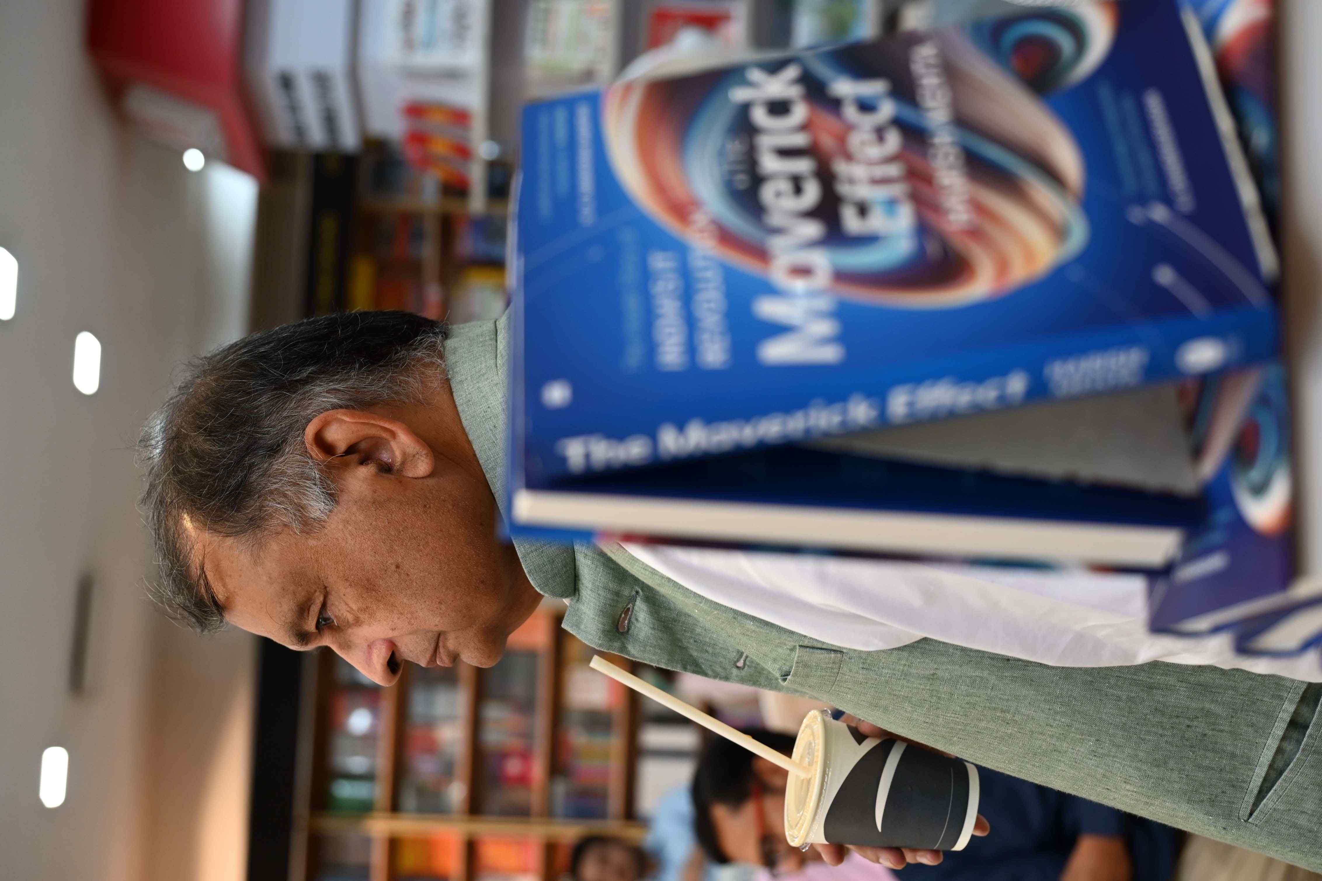 Crossword, Pune Book Signing